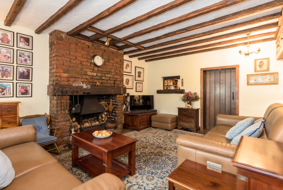 Images for Woodend Cottage, Sennicar Lane, Haigh, WN2 1LS