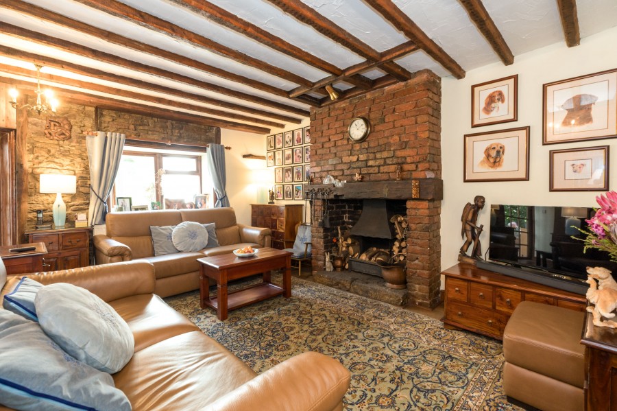 Images for Woodend Cottage, Sennicar Lane, Haigh, WN2 1LS