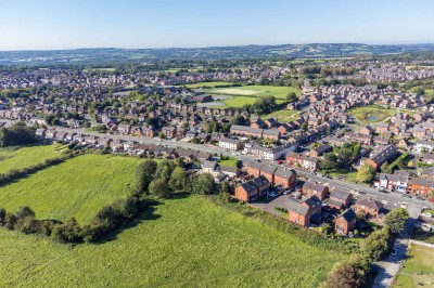 Images for Old Langtree Gardens, Standish, WN6 0UT EAID:Regan Hallworth BID:Regan & Hallworth- Wigan