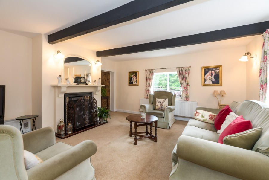 Images for Marsh Brook Cottage, Westhoughton, BL5 2DH