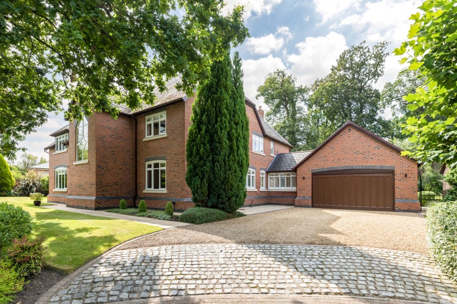 Images for Longshaw Close, Rufford, L40 1XD