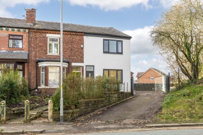 Walthew Lane, Wigan, WN2 5AA